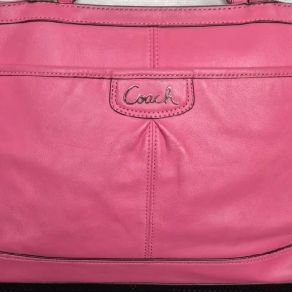 Coach Pink Leather Shoulder Bag - Picture 2 of 8